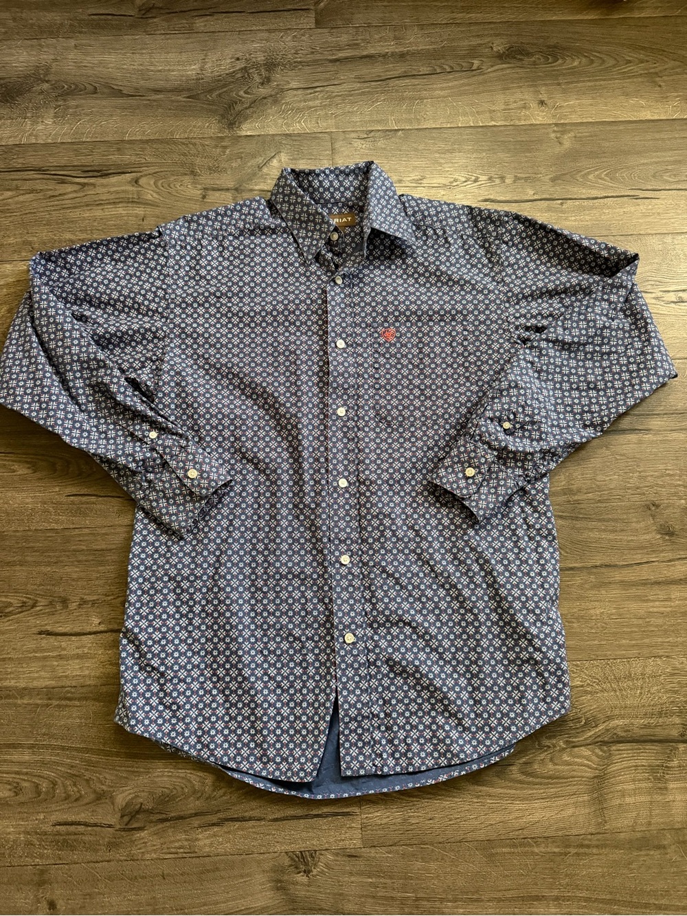 ARIAT Men's Blue Patterned Long Sleeve Button-Front Shirt size Medium